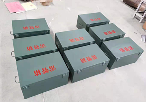甘南炸药箱和雷管箱一般是怎么存放的？